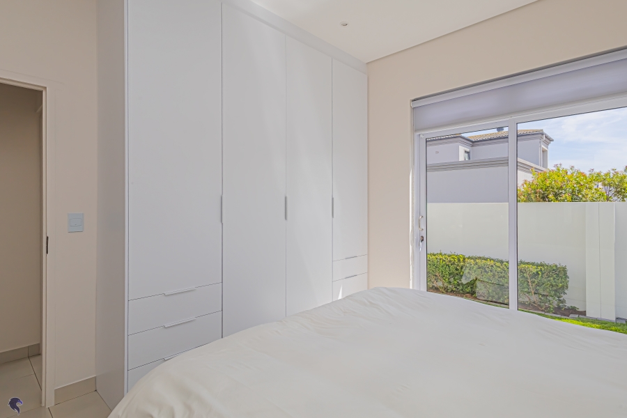 6 Bedroom Property for Sale in Country Club Western Cape